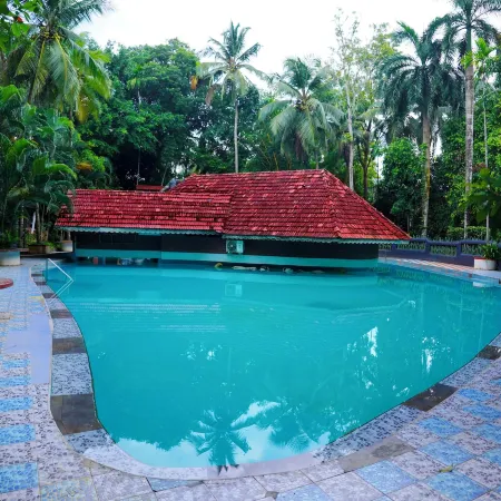 EMARALD RESORT