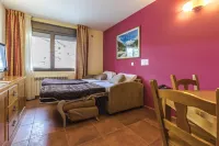 Apartaments Sant Moritz Hotels in 
