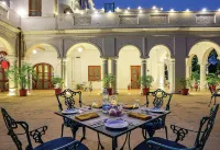 Neemrana's - Baradari Palace - breakfast
