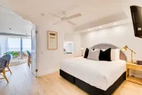 Tingirana Noosa Hotels in Noosa Heads