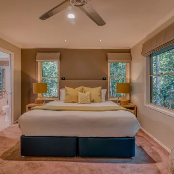 Narrows Escape Rainforest Retreat Отели рядом с достопримечательностью «Mapleton Observatory»