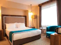 ذا لايف هوتل آند سبا Hotels near جانكايا