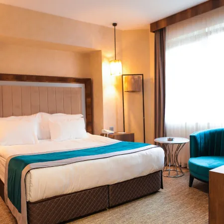 The Life Hotel & Spa