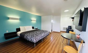 Beachside Inn