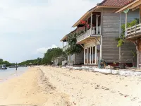 Lembo Lagoon Bungalows Hotel dekat TOYA PAKEH BEACH