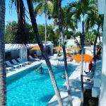 Sunset Inn - Pools