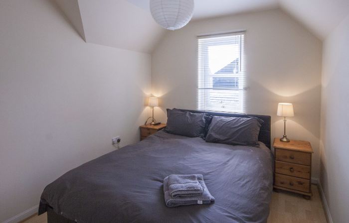 8 Varis Apartments