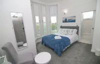 Bentley Hotel Hotels in Bellshill