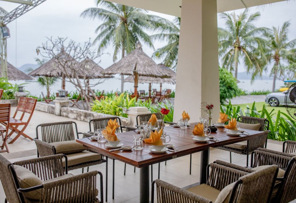 2. 큐 뚜이 빌리지..