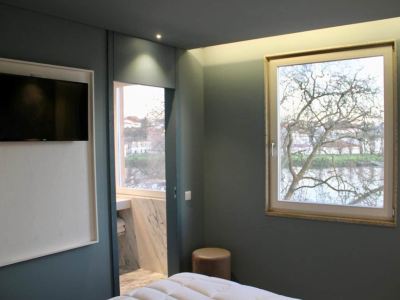 A Rendilheira Charm Suites
