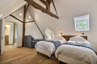Chateau des Fontenelles - Homestays