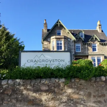Craigroyston House & Lodge Отели в г. Питлохри