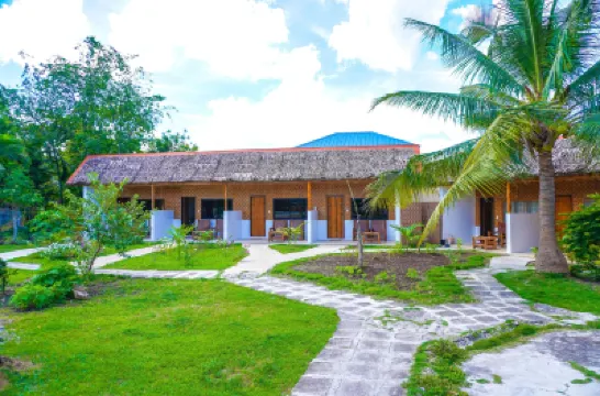 Native House Resort powered by Cocotel Hotels near Pescador Island