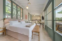 Rondaia Boutique Vineyard Stay – Mallorca, Tramuntana Hôtels à : Esporles