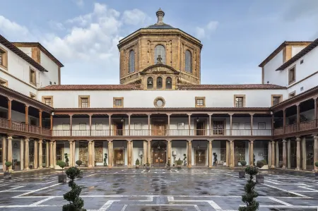 Eurostars Hotel de la Reconquista