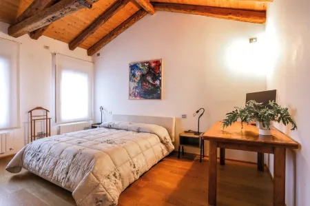 Casa Fiera Few Steps from the Centre with Car-Park