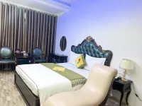 Hoang Gia Hotel Dong Tru -by Bay Luxury Hôtels à : Từ Sơn