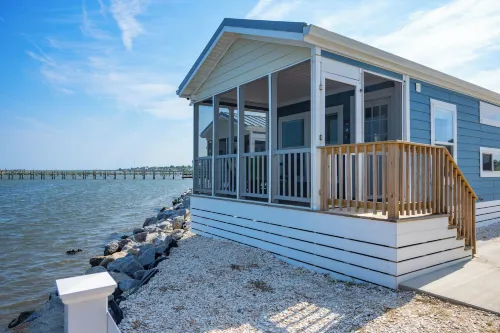 Blufin Bungalows & Marina Hotels in Chincoteague