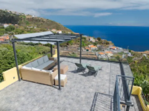 Sky & Ocean Villa Các khách sạn ở Estreito da Calheta