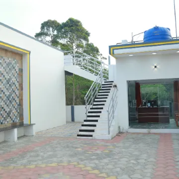 Royal Galaxy Inn by Elgozo