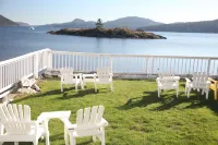 Outlook Inn on Orcas Island Hotels in Eastsound