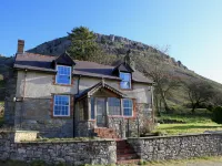 Panorama Cottages Hotels in Llangollen