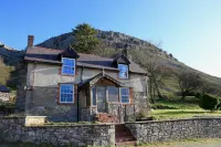 Panorama Cottages Hotels near Berwyn Llangollen Railway Station