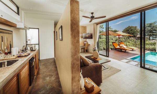 Khwan Beach Resort - Luxury Glamping and Pool Villas Samui - Adults Only