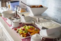 Mariner Guesthouse & Villa - breakfast