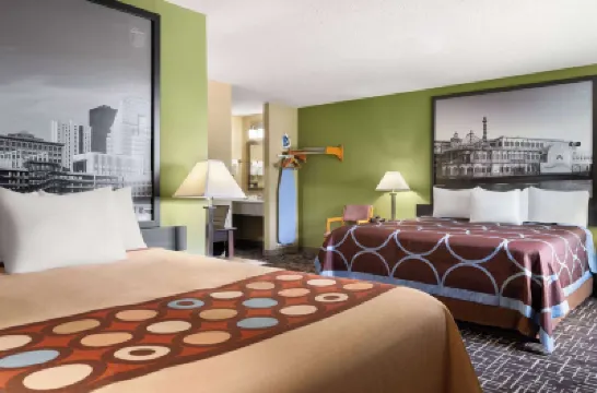 Super 8 by Wyndham Dyersville Near Field of Dreams Hotels in Dubuque County