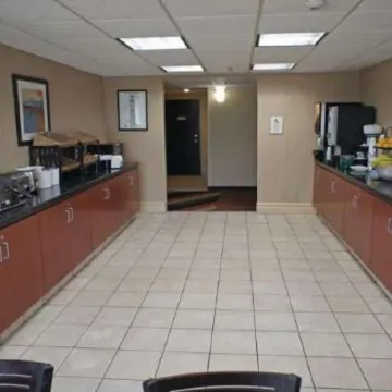 Days Inn by Wyndham Wayne