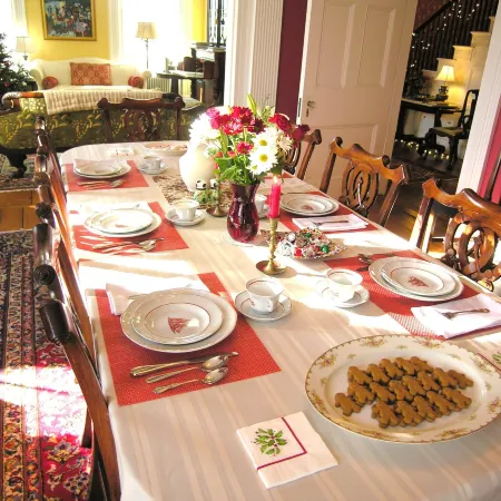 Delano Homestead Bed and Breakfast Отели в г. Фэрхейвен