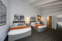 Inn at Venice Beach - Beach