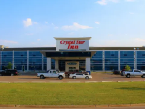 Crystal Star Inn Edmonton Airport with Free Shuttle to and from Airport Hotels in Leduc
