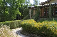 Camping Il Boschetto di Piemma Hotel in zona Azienda Agricola Corbucci