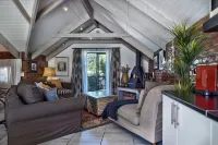 Los Olivos at the Yard - Condos