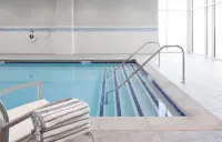 Embassy Suites by Hilton Kansas City Olathe - Pools