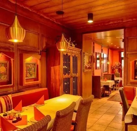 Hotel Little Paris Отели рядом с достопримечательностью «Исторический музей»