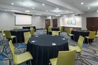 Holiday Inn Express & Suites ARLINGTON (I-20-PARKS MALL) by IHG