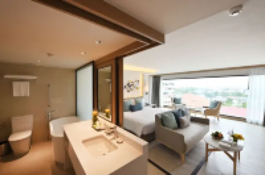 โรงแรมเอ็มพัทยา