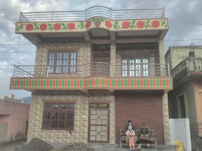 Dreamland Cottage Restaurant Guesthouse Hôtels à proximité de : Jatayu Rasturant watch Vulture