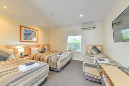 Motel Grande Отели в г. Запад Тамворт