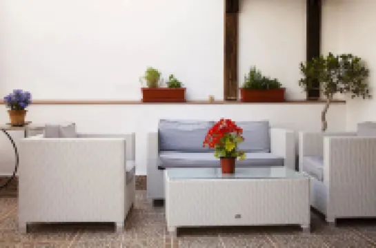 Hostal Residencia Europa Punico