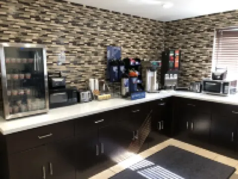 Super 8 by Wyndham Billings Hotels in Billings