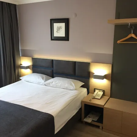 Helen Hotel