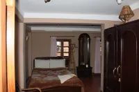 Siddhi Laxmi Guest House - ที่มีที่จอดรถ