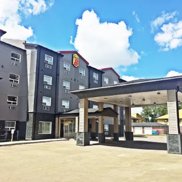 Super 8 by Wyndham Regina
