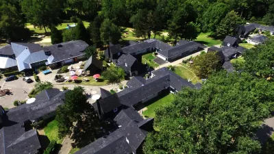 Vvf Normandie Forges-Les-Eaux فنادق في Forges-les-Eaux