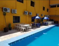 Hotel Arcos del Parque - ที่มีสระว่ายน้ำ