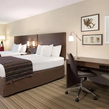 Country Inn & Suites by Radisson, Platteville, WI